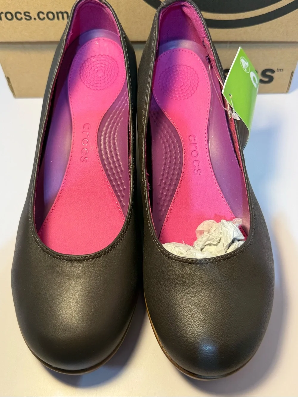 Crocs expresso/walnut A-Leigh wedge closed round toe heel size 7.5 relaxed fit